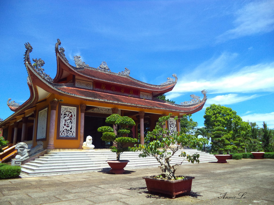 Tu viện Bát Nhã Bảo Lộc